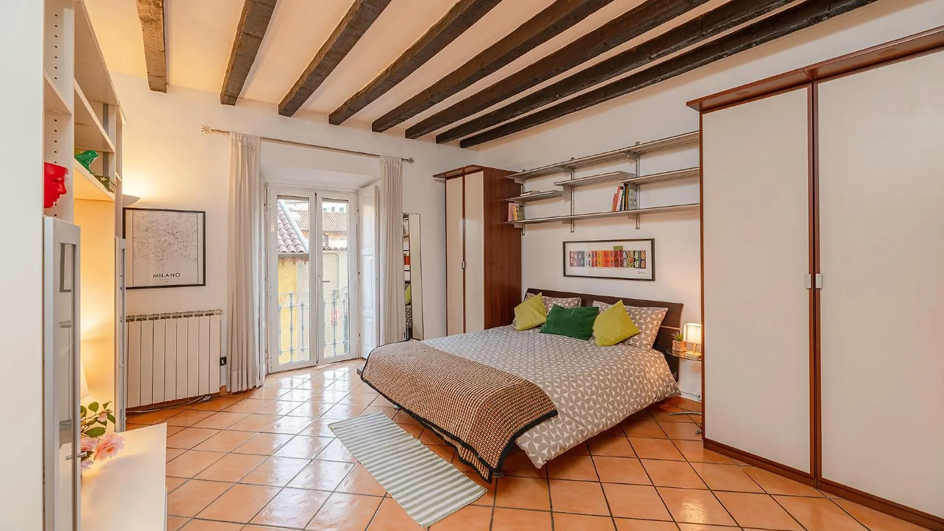 Comfort In Navigli Area Milan Apartment