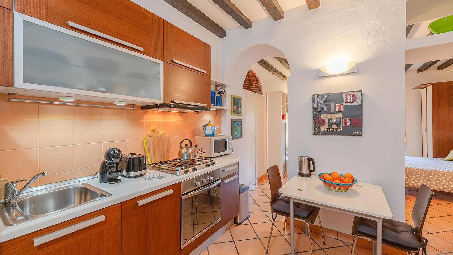 Apartment Comfort In Navigli Area Milan