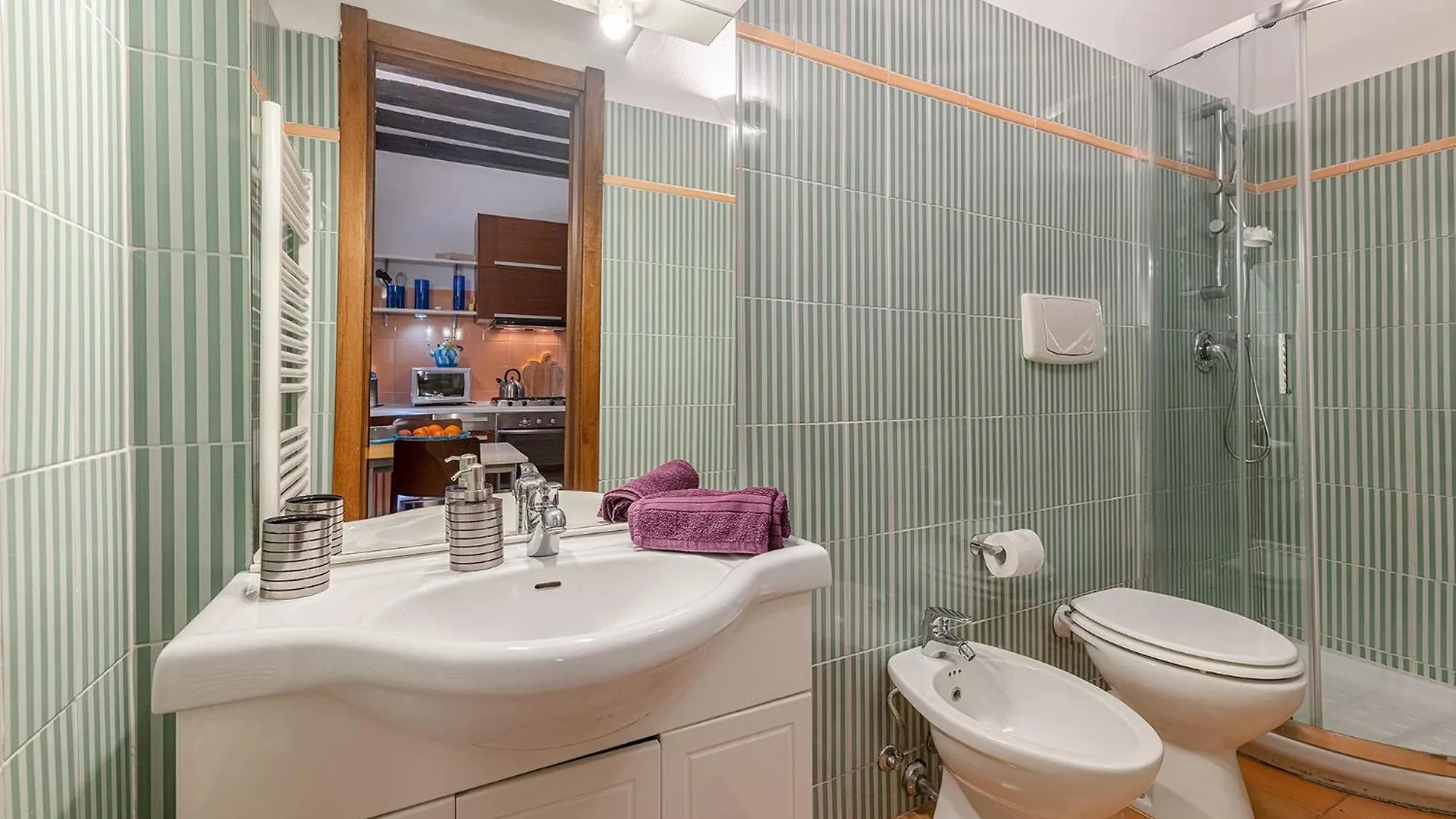 Apartment Comfort In Navigli Area Milan